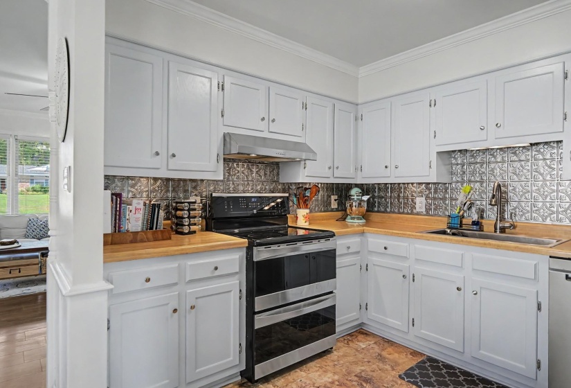 2710 NORTH LN, Corinth, Mississippi 38834, 3 Bedroom Bedrooms, 5 Room Rooms,2 BathroomBathrooms,Residential,For Sale,NORTH,0,10229675