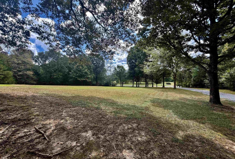 1155 ASBURY DR, Somerville, Tennessee 38068, 3 Bedroom Bedrooms, 5 Room Rooms,2 BathroomBathrooms,Residential,For Sale,ASBURY,0,10229677