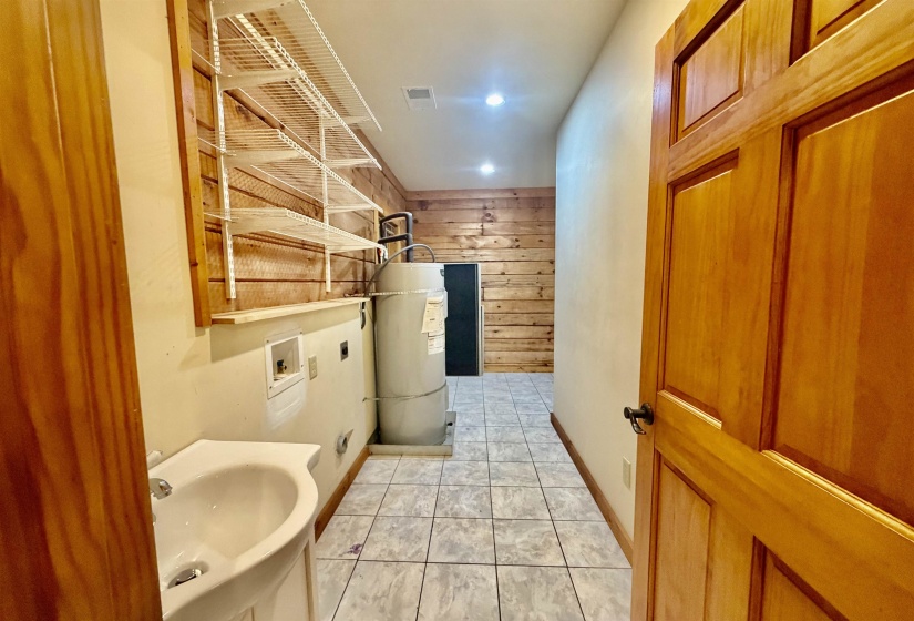 1155 ASBURY DR, Somerville, Tennessee 38068, 3 Bedroom Bedrooms, 5 Room Rooms,2 BathroomBathrooms,Residential,For Sale,ASBURY,0,10229677