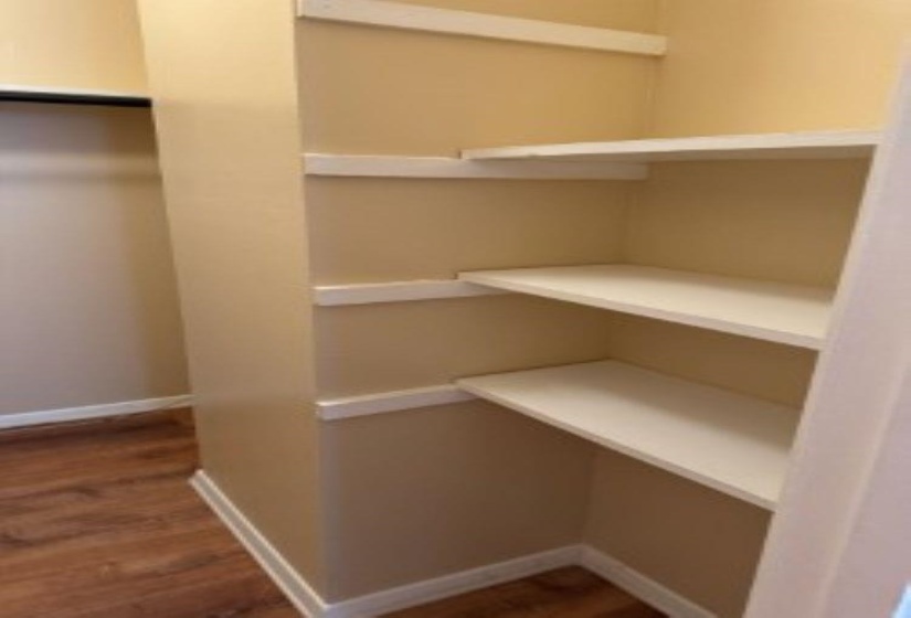 108 BELVEDERE BLVD, Memphis, Tennessee 38104, 2 Bedroom Bedrooms, 4 Room Rooms,1 BathroomBathrooms,Residential,For Sale,BELVEDERE,0,10229678