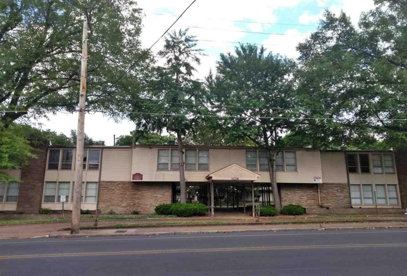 108 BELVEDERE BLVD, Memphis, Tennessee 38104, 2 Bedroom Bedrooms, 4 Room Rooms,1 BathroomBathrooms,Residential,For Sale,BELVEDERE,0,10229678