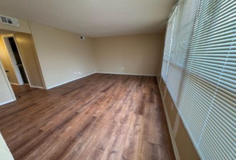108 BELVEDERE BLVD, Memphis, Tennessee 38104, 2 Bedroom Bedrooms, 4 Room Rooms,1 BathroomBathrooms,Residential,For Sale,BELVEDERE,0,10229678