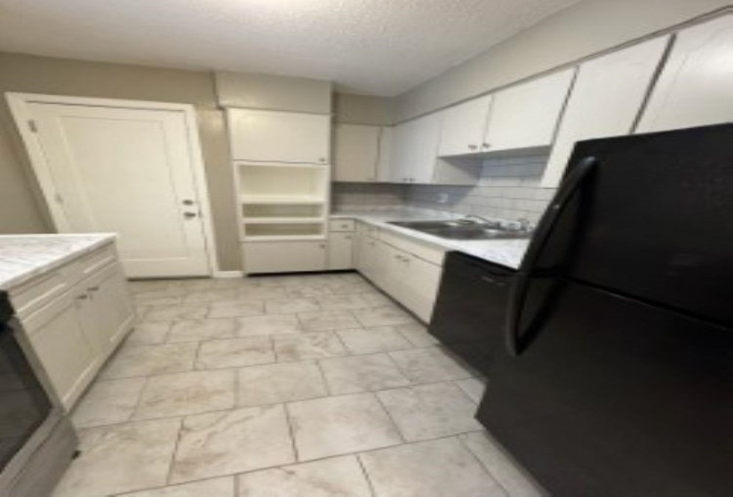 108 BELVEDERE BLVD, Memphis, Tennessee 38104, 2 Bedroom Bedrooms, 4 Room Rooms,1 BathroomBathrooms,Residential,For Sale,BELVEDERE,0,10229678