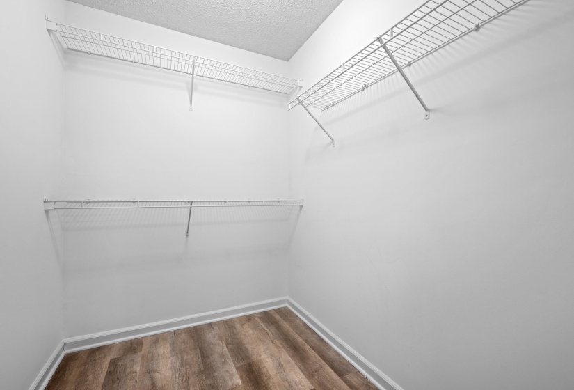 1097 OAK TIMBER CIR, Collierville, Tennessee 38017, 2 Bedroom Bedrooms, 6 Room Rooms,2 BathroomBathrooms,Residential,For Sale,OAK TIMBER,0,10229679