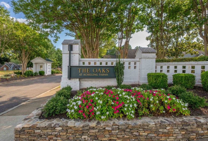 1097 OAK TIMBER CIR, Collierville, Tennessee 38017, 2 Bedroom Bedrooms, 6 Room Rooms,2 BathroomBathrooms,Residential,For Sale,OAK TIMBER,0,10229679