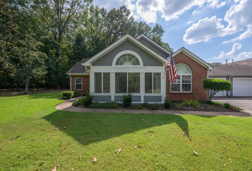 1097 OAK TIMBER CIR, Collierville, Tennessee 38017, 2 Bedroom Bedrooms, 6 Room Rooms,2 BathroomBathrooms,Residential,For Sale,OAK TIMBER,0,10229679