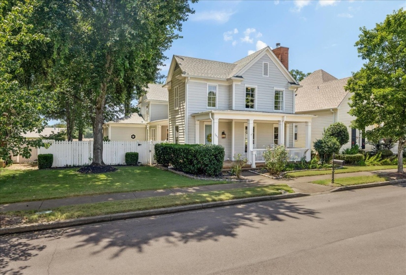 343 JAFFREY AVE, Collierville, Tennessee 38017, 3 Bedroom Bedrooms, 9 Room Rooms,2.1 BathroomBathrooms,Residential,For Sale,JAFFREY,0,10229681