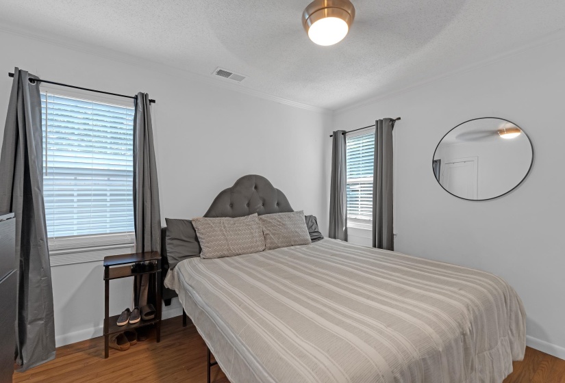 454 CENTER ST, Collierville, Tennessee 38017, 2 Bedroom Bedrooms, 6 Room Rooms,2 BathroomBathrooms,Residential,For Sale,CENTER,0,10229682