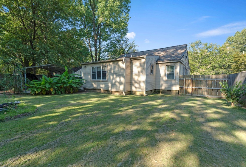 454 CENTER ST, Collierville, Tennessee 38017, 2 Bedroom Bedrooms, 6 Room Rooms,2 BathroomBathrooms,Residential,For Sale,CENTER,0,10229682