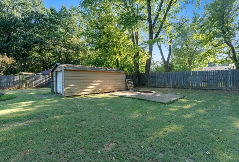454 CENTER ST, Collierville, Tennessee 38017, 2 Bedroom Bedrooms, 6 Room Rooms,2 BathroomBathrooms,Residential,For Sale,CENTER,0,10229682