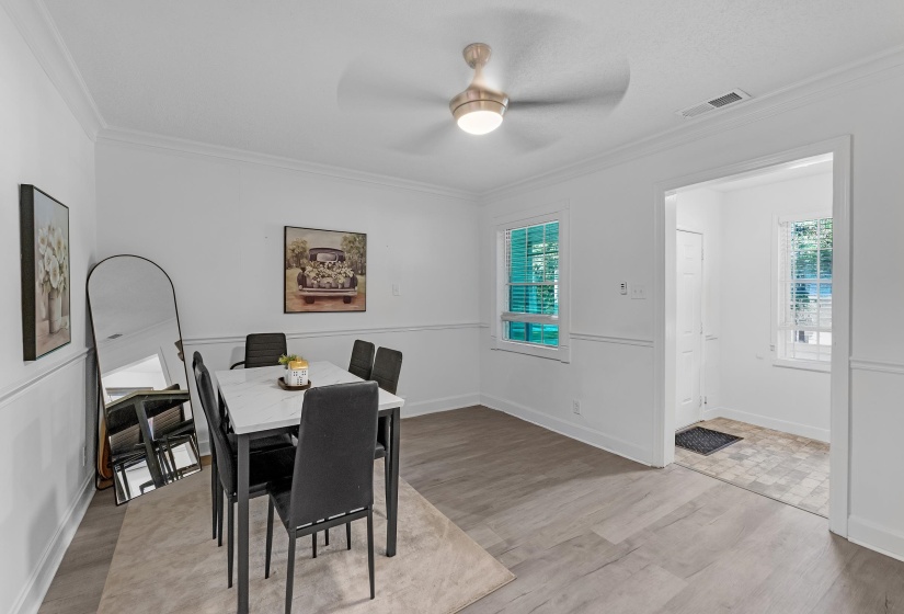 454 CENTER ST, Collierville, Tennessee 38017, 2 Bedroom Bedrooms, 6 Room Rooms,2 BathroomBathrooms,Residential,For Sale,CENTER,0,10229682