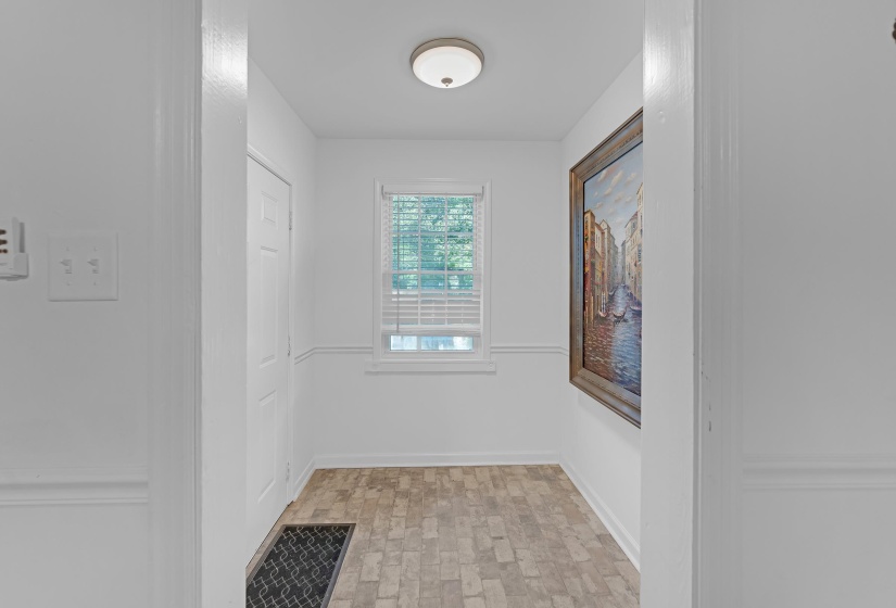 454 CENTER ST, Collierville, Tennessee 38017, 2 Bedroom Bedrooms, 6 Room Rooms,2 BathroomBathrooms,Residential,For Sale,CENTER,0,10229682