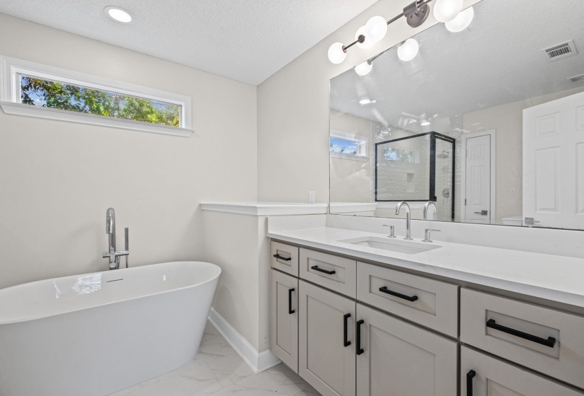 8697 CITRUS BEND DR, Memphis, Tennessee 38018, 3 Bedroom Bedrooms, 6 Room Rooms,2.1 BathroomBathrooms,Residential,For Sale,CITRUS BEND,0,10229683