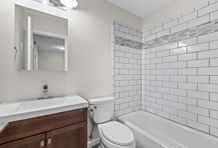 8697 CITRUS BEND DR, Memphis, Tennessee 38018, 3 Bedroom Bedrooms, 6 Room Rooms,2.1 BathroomBathrooms,Residential,For Sale,CITRUS BEND,0,10229683