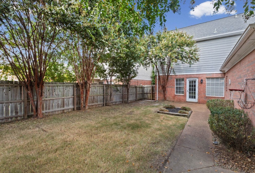 8697 CITRUS BEND DR, Memphis, Tennessee 38018, 3 Bedroom Bedrooms, 6 Room Rooms,2.1 BathroomBathrooms,Residential,For Sale,CITRUS BEND,0,10229683
