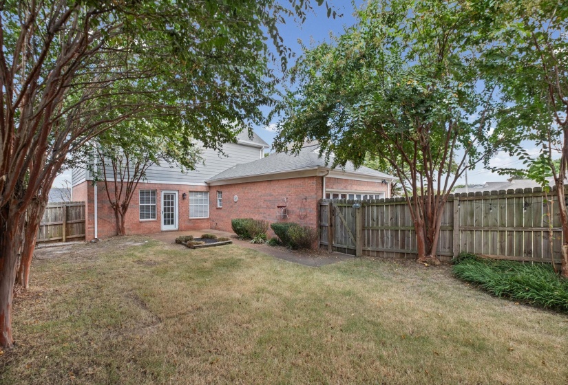 8697 CITRUS BEND DR, Memphis, Tennessee 38018, 3 Bedroom Bedrooms, 6 Room Rooms,2.1 BathroomBathrooms,Residential,For Sale,CITRUS BEND,0,10229683