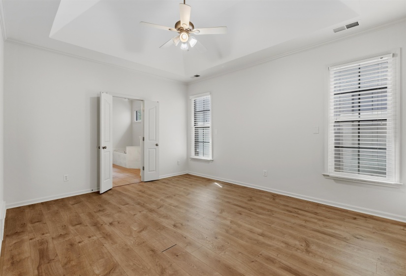 160 SYLBEN CV, Memphis, Tennessee 38120, 3 Bedroom Bedrooms, 7 Room Rooms,2.1 BathroomBathrooms,Residential,For Sale,SYLBEN,0,10229687