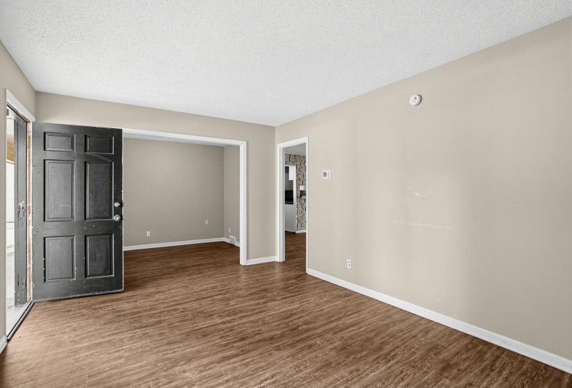 175 HORSE SHOE CV, Memphis, Tennessee 38109, 4 Bedroom Bedrooms, 8 Room Rooms,2 BathroomBathrooms,Residential,For Sale,HORSE SHOE,0,10229689