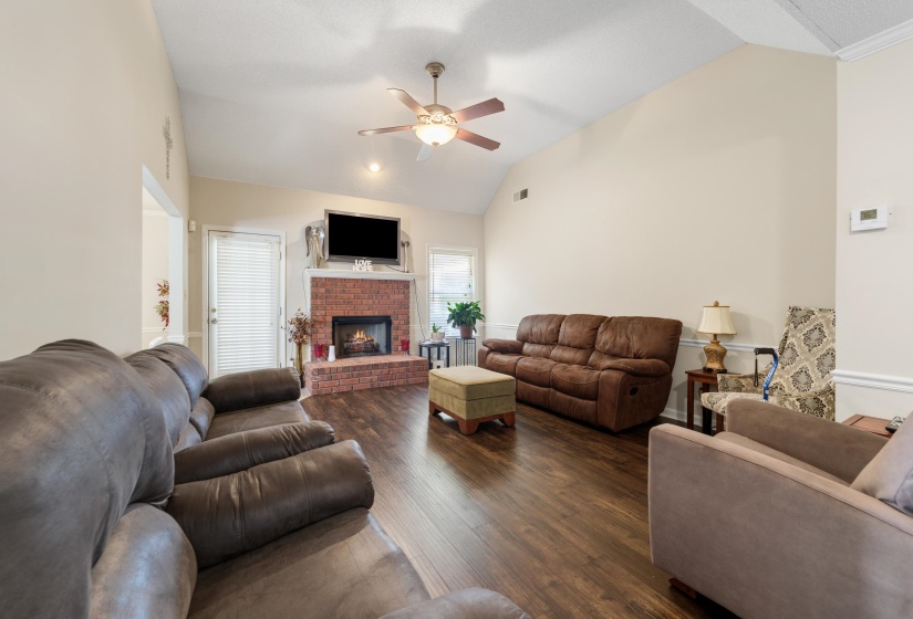 7221 NOAH LN, Bartlett, Tennessee 38133, 4 Bedroom Bedrooms, 6 Room Rooms,2 BathroomBathrooms,Residential,For Sale,NOAH,0,10229694