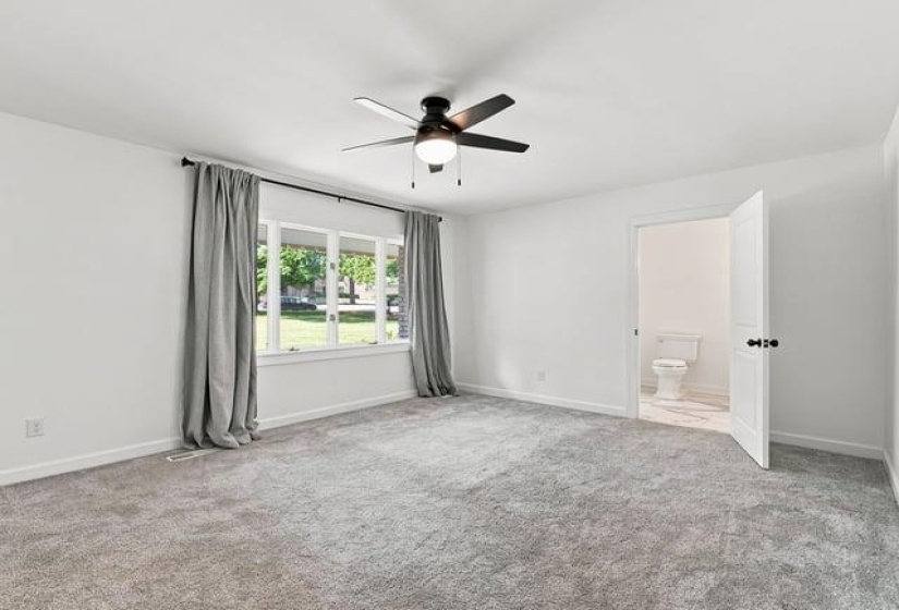 180 WARING RD, Memphis, Tennessee 38117, 4 Bedroom Bedrooms, 9 Room Rooms,5.1 BathroomBathrooms,Residential,For Sale,WARING,0,10229697