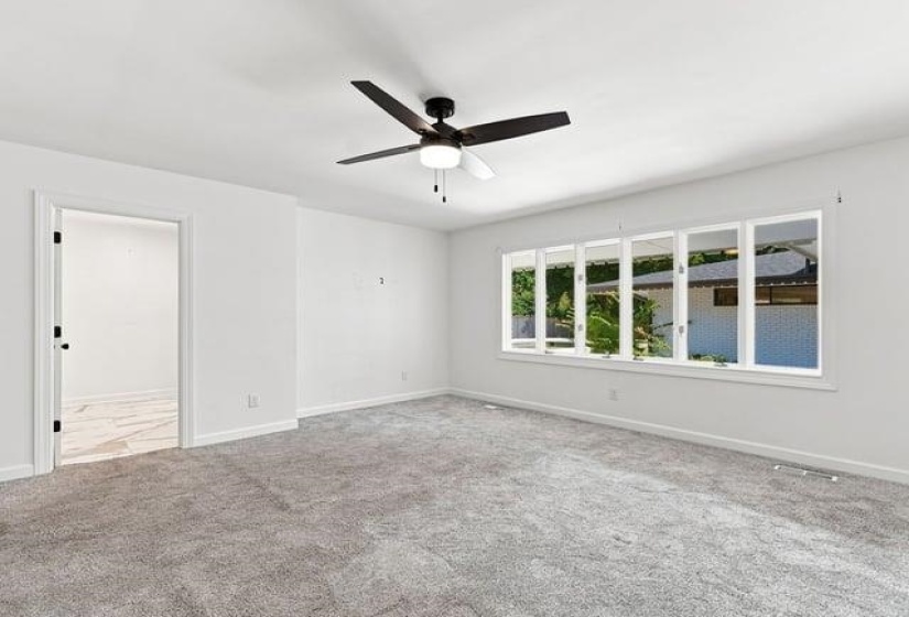 180 WARING RD, Memphis, Tennessee 38117, 4 Bedroom Bedrooms, 9 Room Rooms,5.1 BathroomBathrooms,Residential,For Sale,WARING,0,10229697