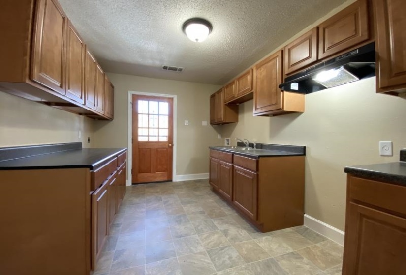1986 DUPONT AVE, Memphis, Tennessee 38127, 2 Bedroom Bedrooms, 4 Room Rooms,1 BathroomBathrooms,Residential,For Sale,DUPONT,0,10229698