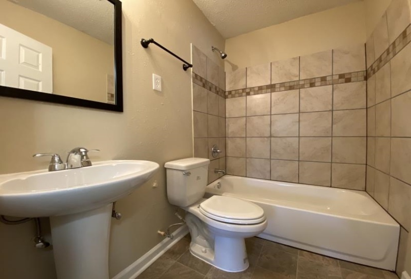1986 DUPONT AVE, Memphis, Tennessee 38127, 2 Bedroom Bedrooms, 4 Room Rooms,1 BathroomBathrooms,Residential,For Sale,DUPONT,0,10229698