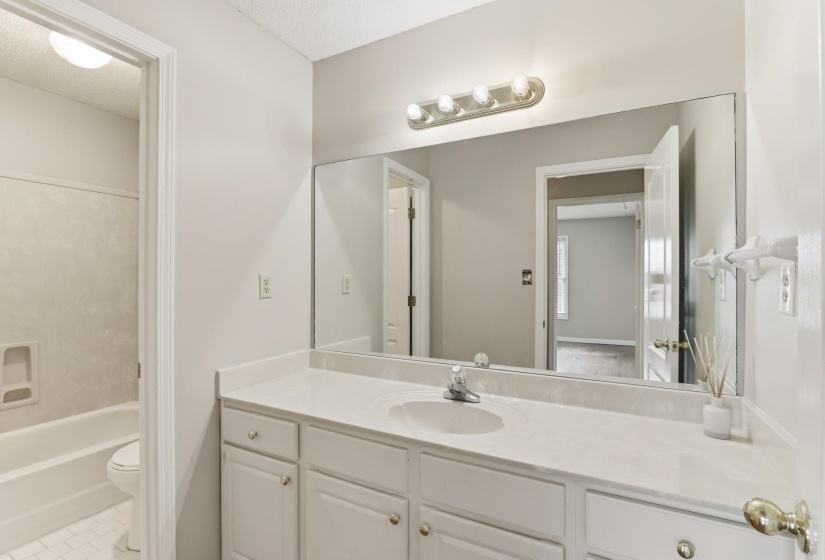 219 NORTHCROSS PL, Collierville, Tennessee 38017, 4 Bedroom Bedrooms, 9 Room Rooms,3.1 BathroomBathrooms,Residential,For Sale,NORTHCROSS,0,10229699