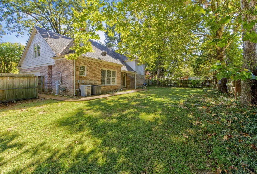 219 NORTHCROSS PL, Collierville, Tennessee 38017, 4 Bedroom Bedrooms, 9 Room Rooms,3.1 BathroomBathrooms,Residential,For Sale,NORTHCROSS,0,10229699