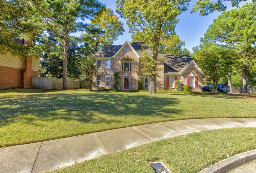 219 NORTHCROSS PL, Collierville, Tennessee 38017, 4 Bedroom Bedrooms, 9 Room Rooms,3.1 BathroomBathrooms,Residential,For Sale,NORTHCROSS,0,10229699