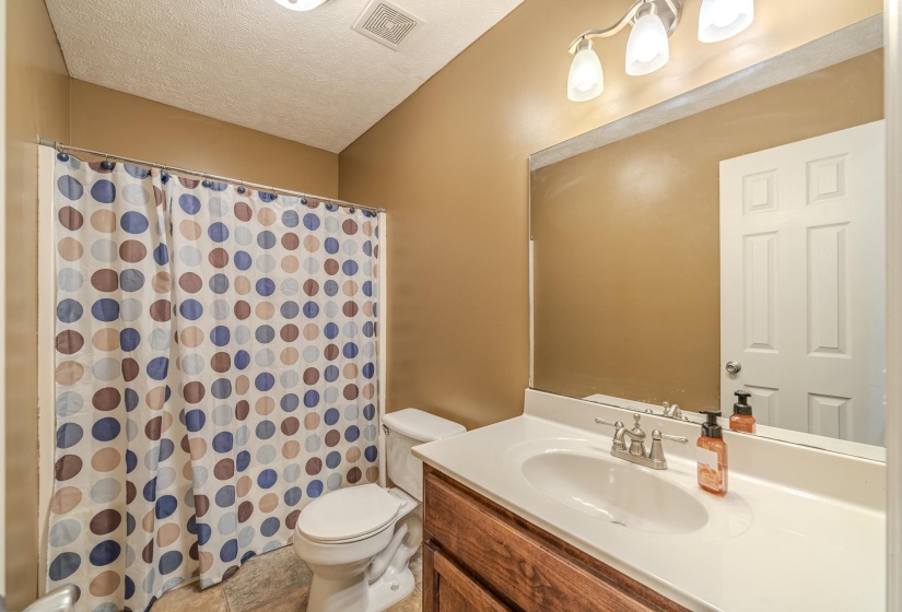 51 ERIN LN, Ramer, Tennessee 38367, 3 Bedroom Bedrooms, 8 Room Rooms,2 BathroomBathrooms,Residential,For Sale,ERIN,0,10229701