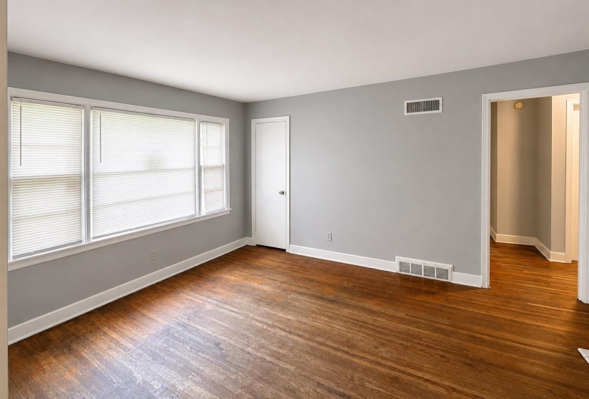 5262 COTTONWOOD RD, Memphis, Tennessee 38118, 3 Bedroom Bedrooms, 6 Room Rooms,1 BathroomBathrooms,Residential,For Sale,COTTONWOOD,0,10229703