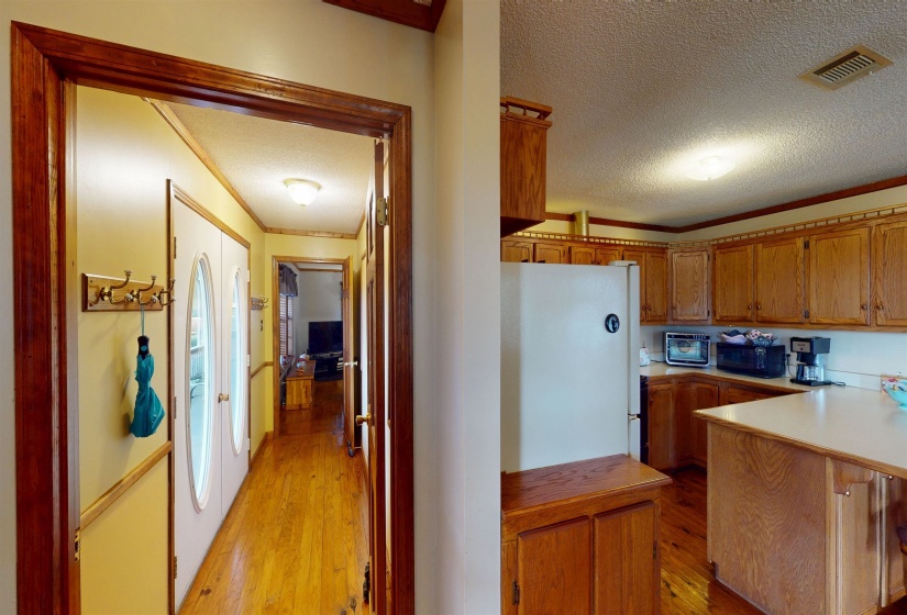 420 JOANN RD, Somerville, Tennessee 38068, 4 Bedroom Bedrooms, 8 Room Rooms,2 BathroomBathrooms,Residential,For Sale,JOANN,0,10229705