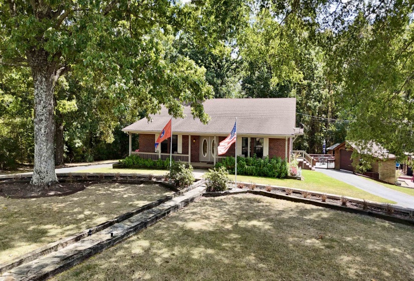 420 JOANN RD, Somerville, Tennessee 38068, 4 Bedroom Bedrooms, 8 Room Rooms,2 BathroomBathrooms,Residential,For Sale,JOANN,0,10229705