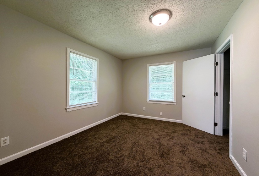 432 PEEBLES AVE, Memphis, Tennessee 38109, 3 Bedroom Bedrooms, 7 Room Rooms,1 BathroomBathrooms,Rental Properties,For Sale,PEEBLES,0,10229721