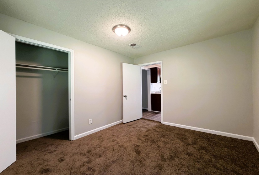 432 PEEBLES AVE, Memphis, Tennessee 38109, 3 Bedroom Bedrooms, 7 Room Rooms,1 BathroomBathrooms,Rental Properties,For Sale,PEEBLES,0,10229721