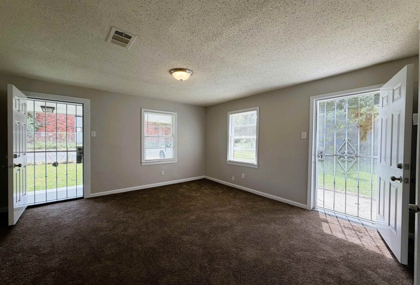 432 PEEBLES AVE, Memphis, Tennessee 38109, 3 Bedroom Bedrooms, 7 Room Rooms,1 BathroomBathrooms,Rental Properties,For Sale,PEEBLES,0,10229721