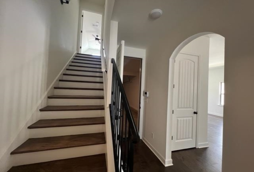 8373 EVERLY MEADOWS DR, Memphis, Tennessee 38125, 4 Bedroom Bedrooms, 4 Room Rooms,3 BathroomBathrooms,Rental Properties,For Sale,EVERLY MEADOWS,0,10229739