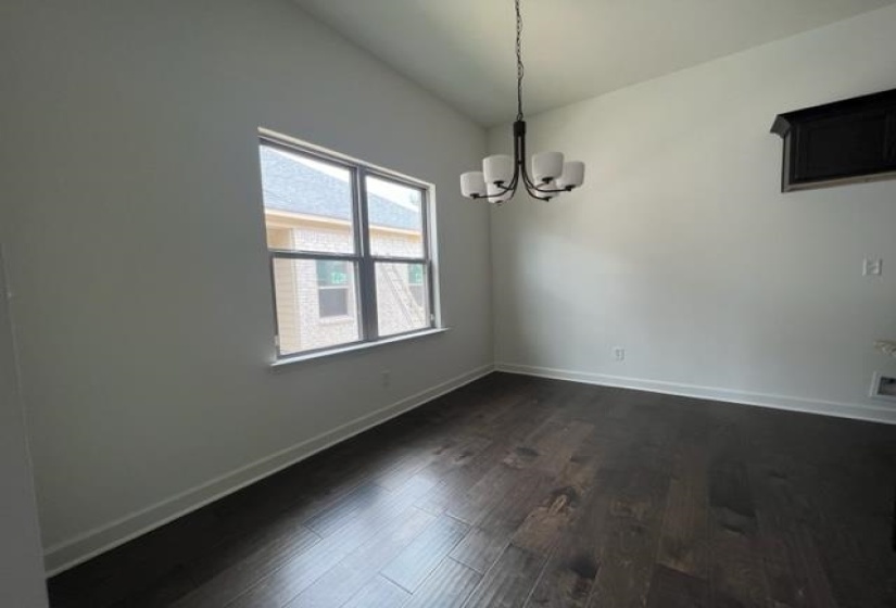 8373 EVERLY MEADOWS DR, Memphis, Tennessee 38125, 4 Bedroom Bedrooms, 4 Room Rooms,3 BathroomBathrooms,Rental Properties,For Sale,EVERLY MEADOWS,0,10229739