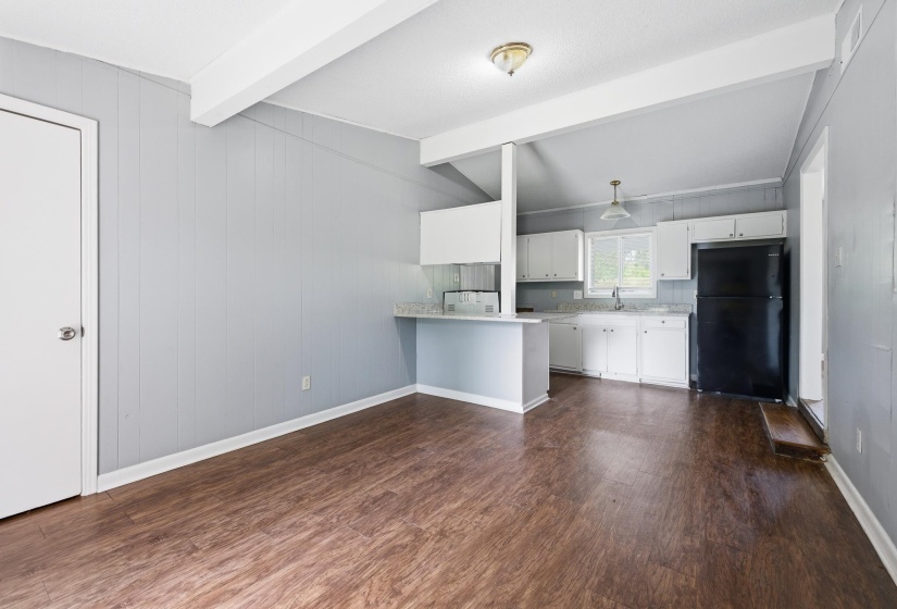 727 CRESCENT RD, Memphis, Tennessee 38116, 3 Bedroom Bedrooms, 3 Room Rooms,1.1 BathroomBathrooms,Residential,For Sale,CRESCENT,0,10220423