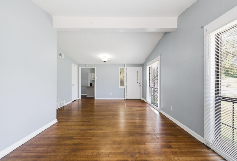 727 CRESCENT RD, Memphis, Tennessee 38116, 3 Bedroom Bedrooms, 3 Room Rooms,1.1 BathroomBathrooms,Residential,For Sale,CRESCENT,0,10220423