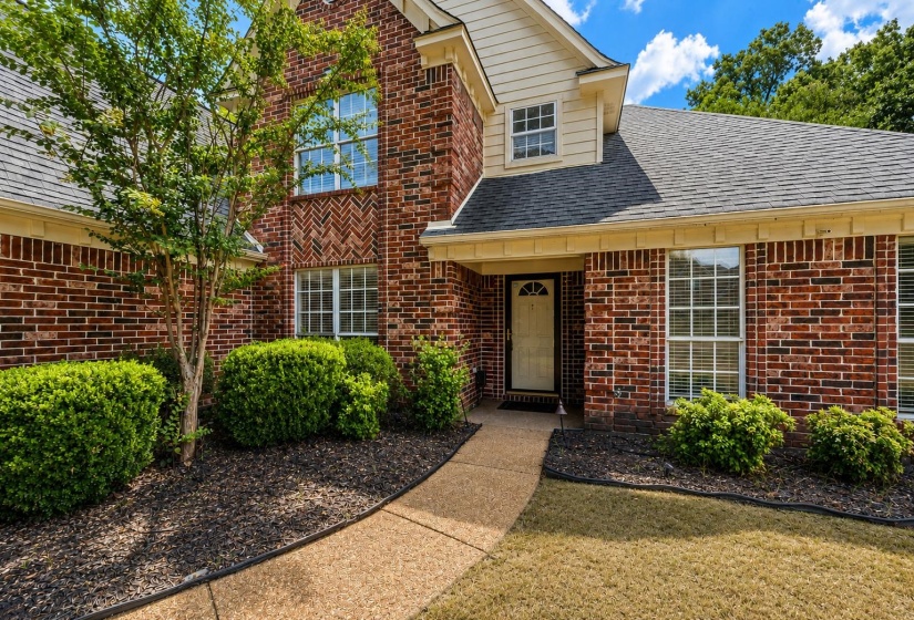 4742 MOLSONWOOD DR, Bartlett, Tennessee 38135, 4 Bedroom Bedrooms, 9 Room Rooms,3 BathroomBathrooms,Residential,For Sale,MOLSONWOOD,0,10229710