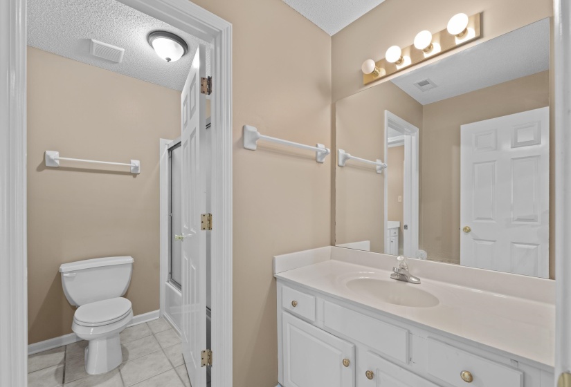 4742 MOLSONWOOD DR, Bartlett, Tennessee 38135, 4 Bedroom Bedrooms, 9 Room Rooms,3 BathroomBathrooms,Residential,For Sale,MOLSONWOOD,0,10229710