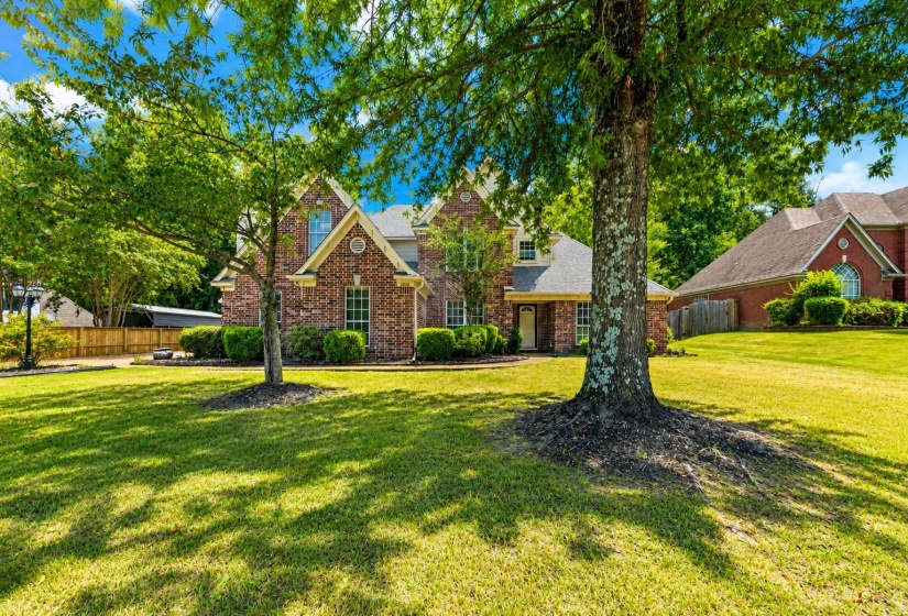 4742 MOLSONWOOD DR, Bartlett, Tennessee 38135, 4 Bedroom Bedrooms, 9 Room Rooms,3 BathroomBathrooms,Residential,For Sale,MOLSONWOOD,0,10229710