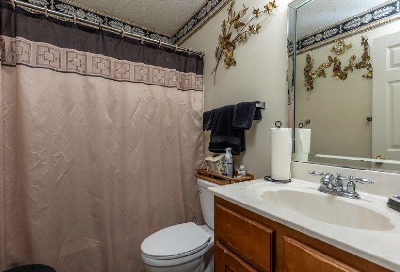 4397 BRADFORD DR, Horn Lake, Mississippi 38637, 3 Bedroom Bedrooms, 7 Room Rooms,2 BathroomBathrooms,Residential,For Sale,BRADFORD,0,10229712