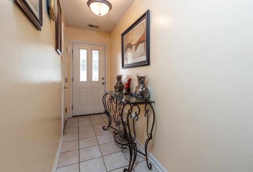 4397 BRADFORD DR, Horn Lake, Mississippi 38637, 3 Bedroom Bedrooms, 7 Room Rooms,2 BathroomBathrooms,Residential,For Sale,BRADFORD,0,10229712