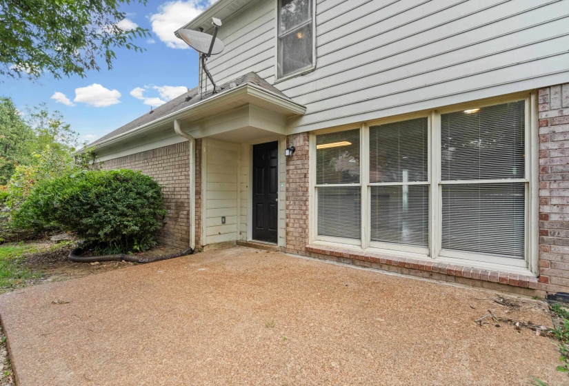 9083 HEARTH STONE CV, Memphis, Tennessee 38016, 4 Bedroom Bedrooms, 8 Room Rooms,2.1 BathroomBathrooms,Residential,For Sale,HEARTH STONE,0,10229713