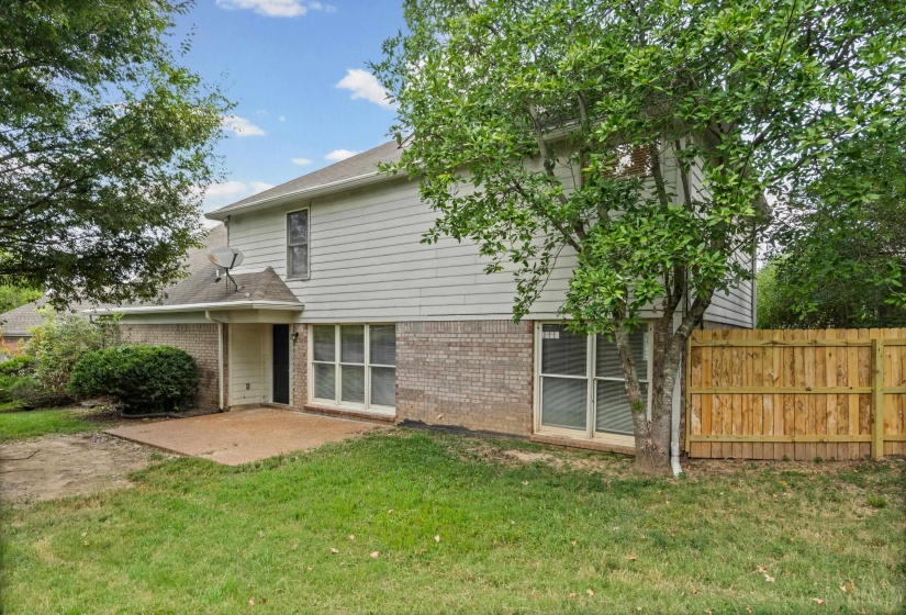 9083 HEARTH STONE CV, Memphis, Tennessee 38016, 4 Bedroom Bedrooms, 8 Room Rooms,2.1 BathroomBathrooms,Residential,For Sale,HEARTH STONE,0,10229713