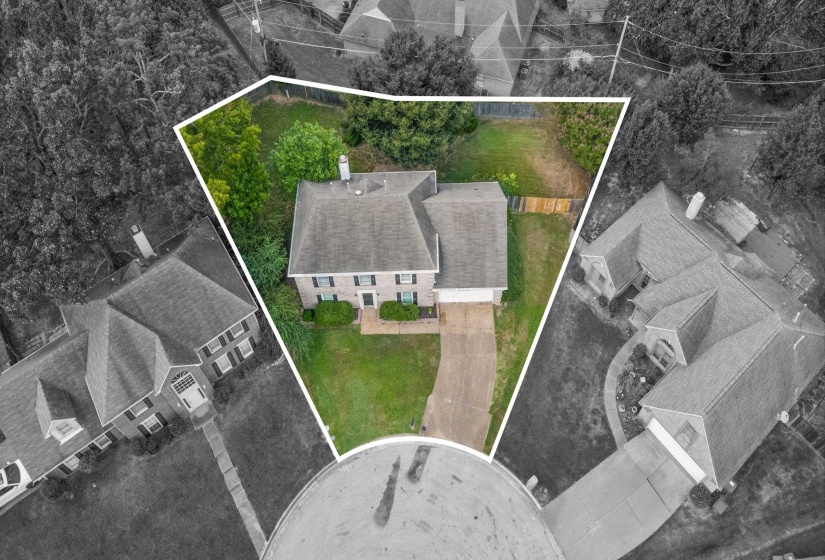 9083 HEARTH STONE CV, Memphis, Tennessee 38016, 4 Bedroom Bedrooms, 8 Room Rooms,2.1 BathroomBathrooms,Residential,For Sale,HEARTH STONE,0,10229713