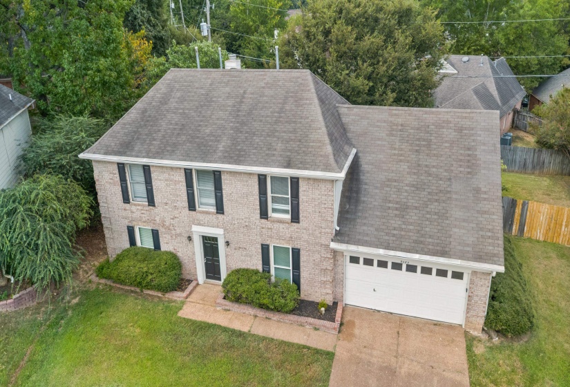 9083 HEARTH STONE CV, Memphis, Tennessee 38016, 4 Bedroom Bedrooms, 8 Room Rooms,2.1 BathroomBathrooms,Residential,For Sale,HEARTH STONE,0,10229713